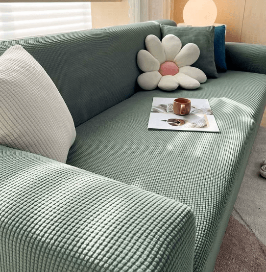 SNUGJACQ – Weicher Jacquard-Sofabezug mit rutschfester Passform
