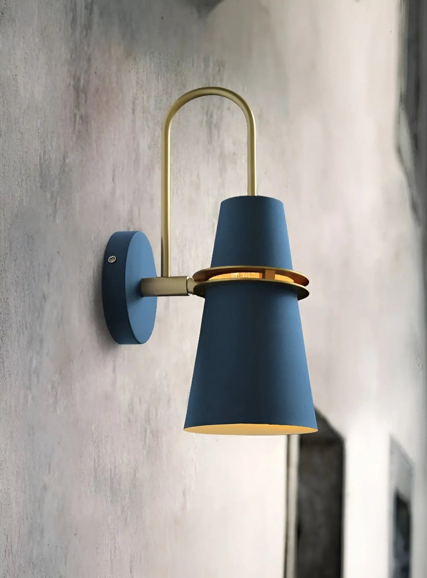Brehn | Macaron LED Wandleuchte - Stylische Wandleuchte für modernes Interieur