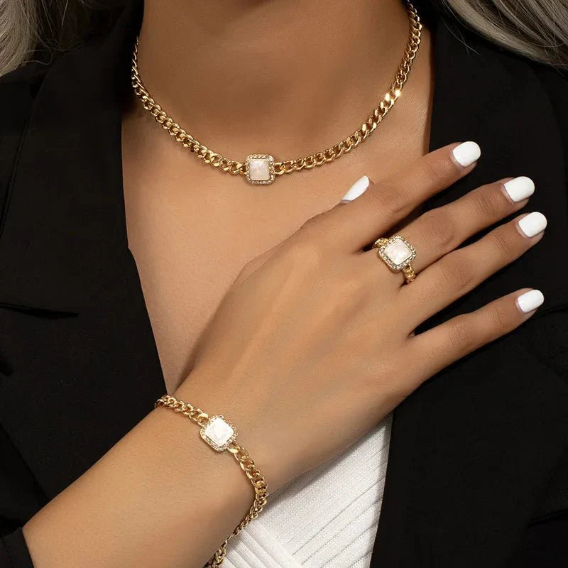 Brehn | Kubanisches Quadrat-Diamant-Halsband, Armband und Ring-Set