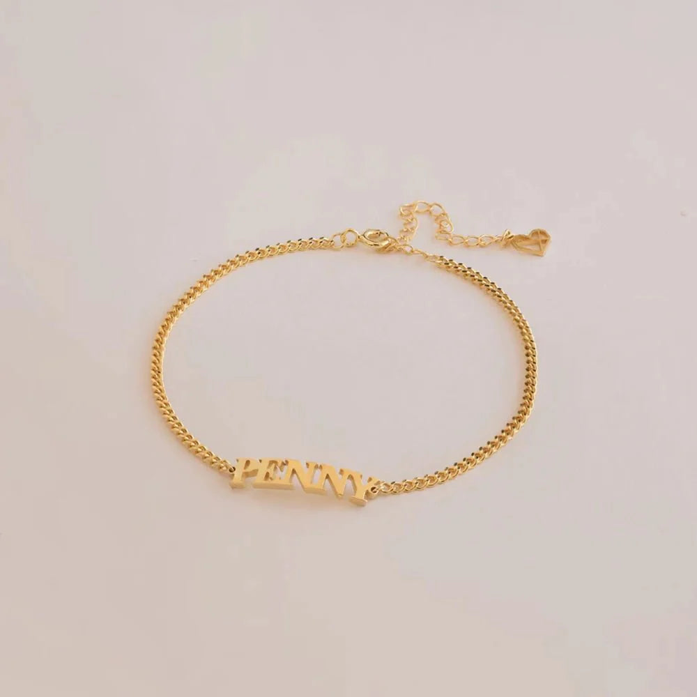 Brehn | Angepasste Namenskette Armband