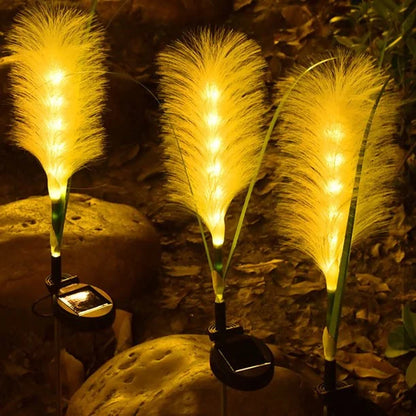 Solarbetriebene LED Gartenfackel – Dekorative Außenleuchte für Wege und Gärten | Brehn