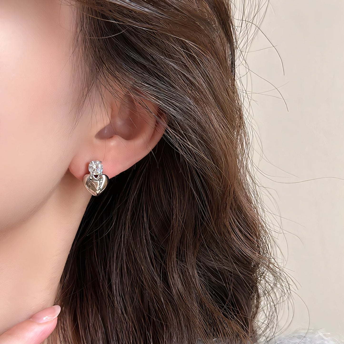 Brehn | Zarte Diamant Herz Stud Ohrringe