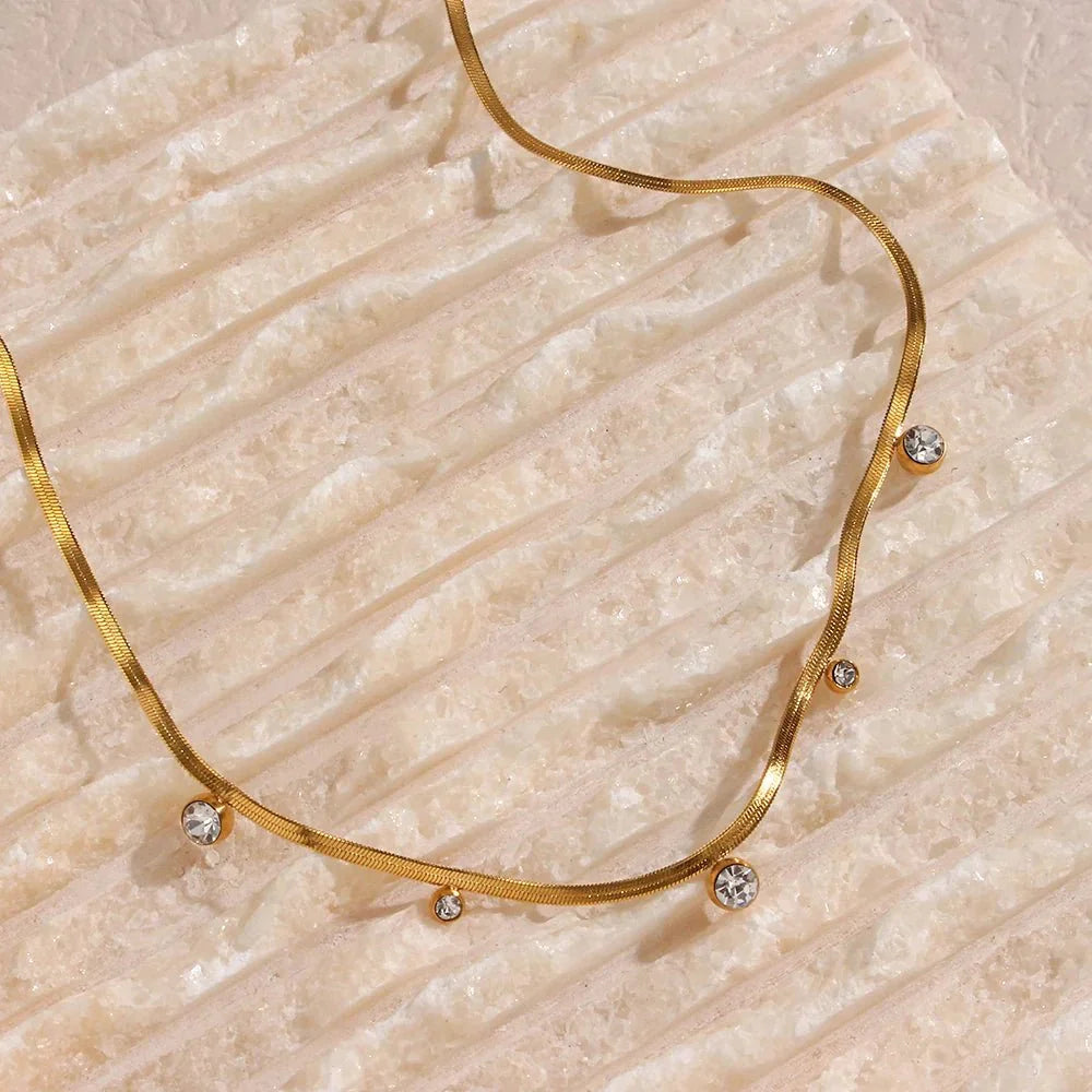Brehn | Zierliche Diamant-Herringbone-Choker-Halskette