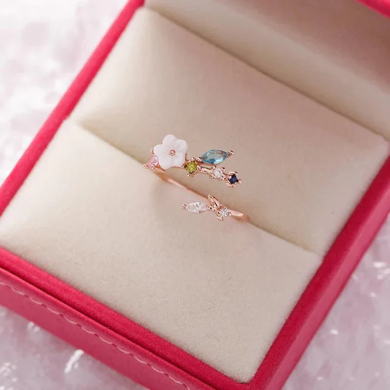 Brehn | Zarter Floraler Diamantblatt-Ring