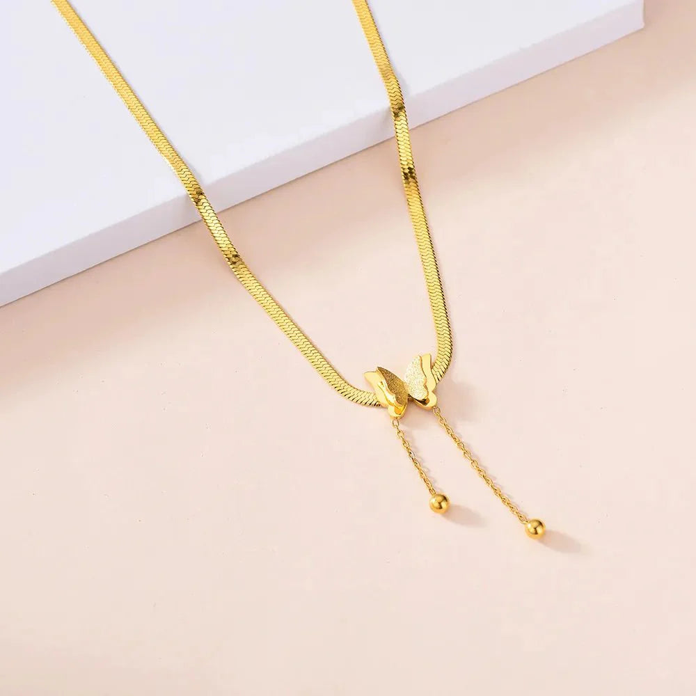 Brehn | Zarte Fischgräten-Butterfly-Ohrhängern-Collier