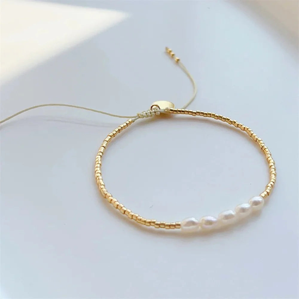 Brehn | Zartes Perlen Goldenes Perlenarmband