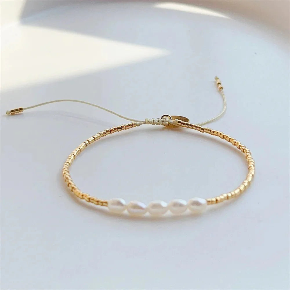 Brehn | Zartes Perlen Goldenes Perlenarmband