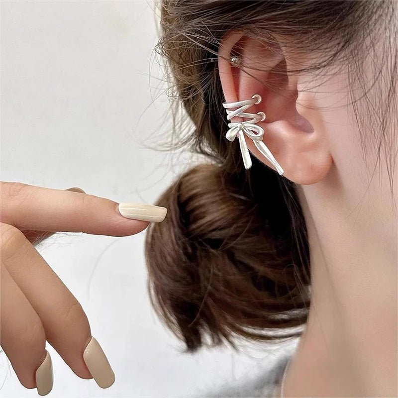 Brehn | Zierliches Band Schleifen Ohr Cuff
