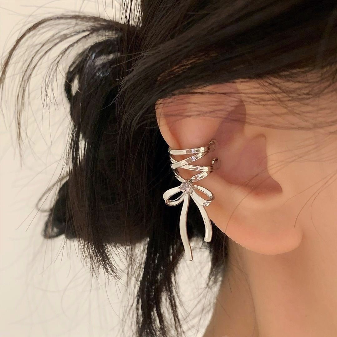 Brehn | Zierliches Band Schleifen Ohr Cuff
