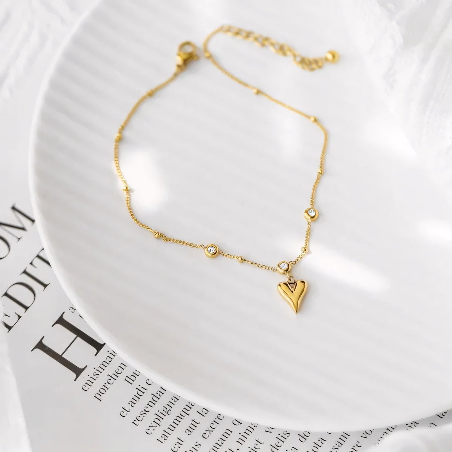 Brehn | Zarte romantische Herz-Diamant-Fußkette