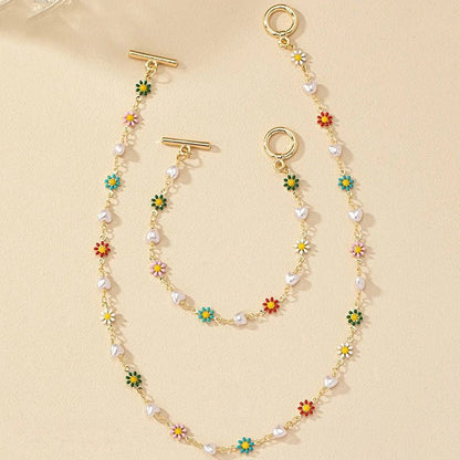 Brehn | Zierliches Frühlings-Flower-Perlen-Armband und Halsketten-Set