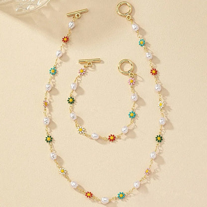 Brehn | Zierliches Frühlings-Flower-Perlen-Armband und Halsketten-Set