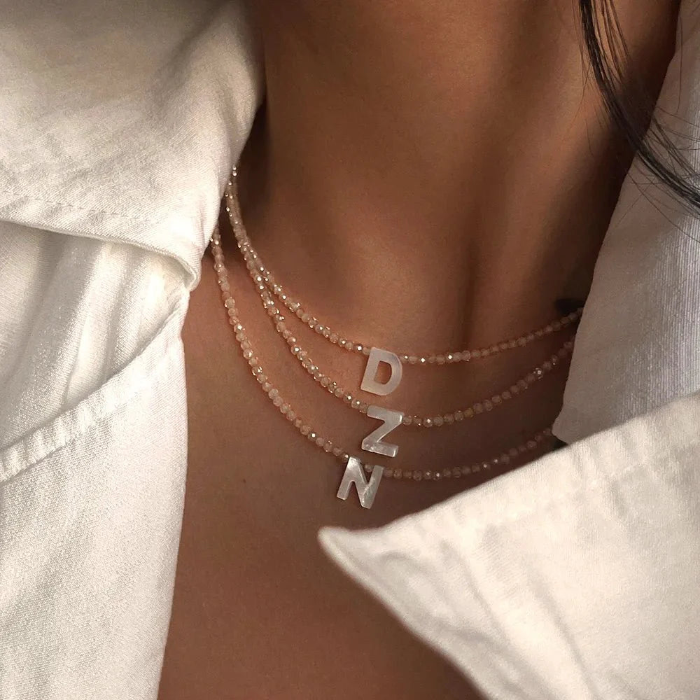 Brehn | Zierliches Steinperlen-Initialen-Halsband