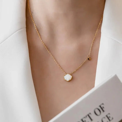 Brehn | Zarte tropische Muschelkette