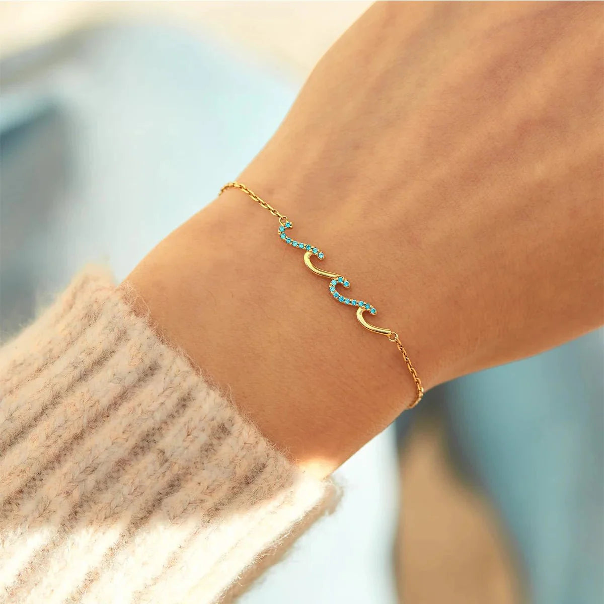 Brehn | Zartes Wellenarmband