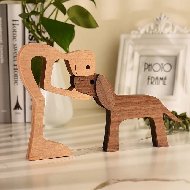 Brehn | Handgefertigte Hundefigur - HeartBond