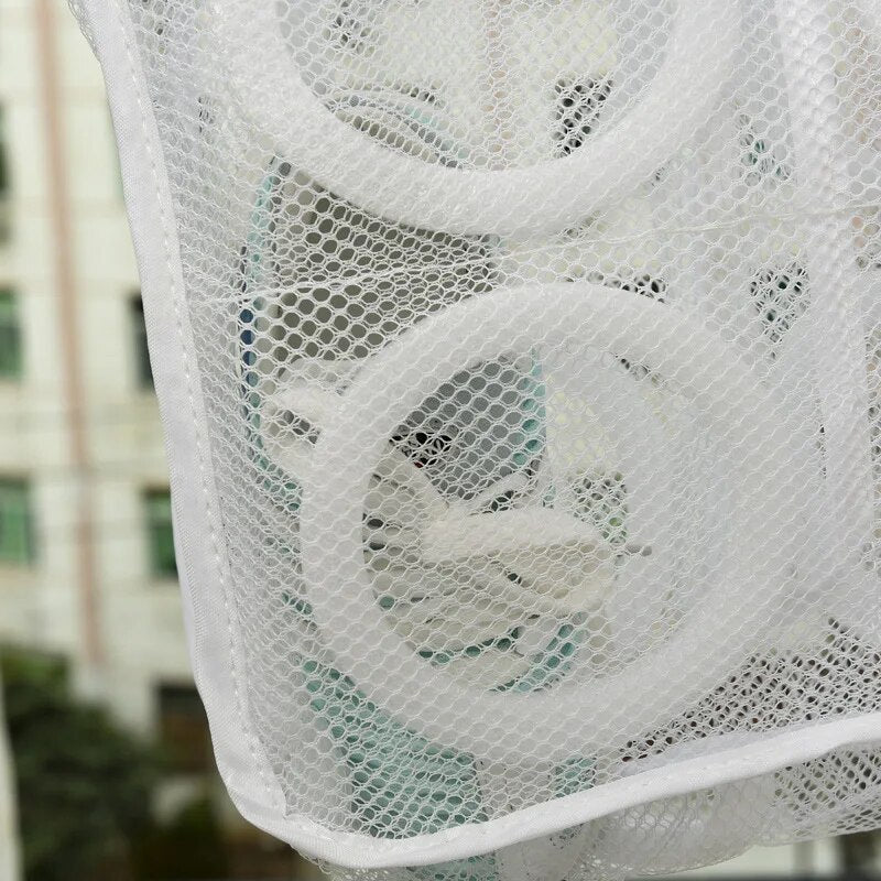 SneakClean - Schützen Sie Ihre Schuhe - Sicheres Waschen - Makellose Ergebnisse | Brehn