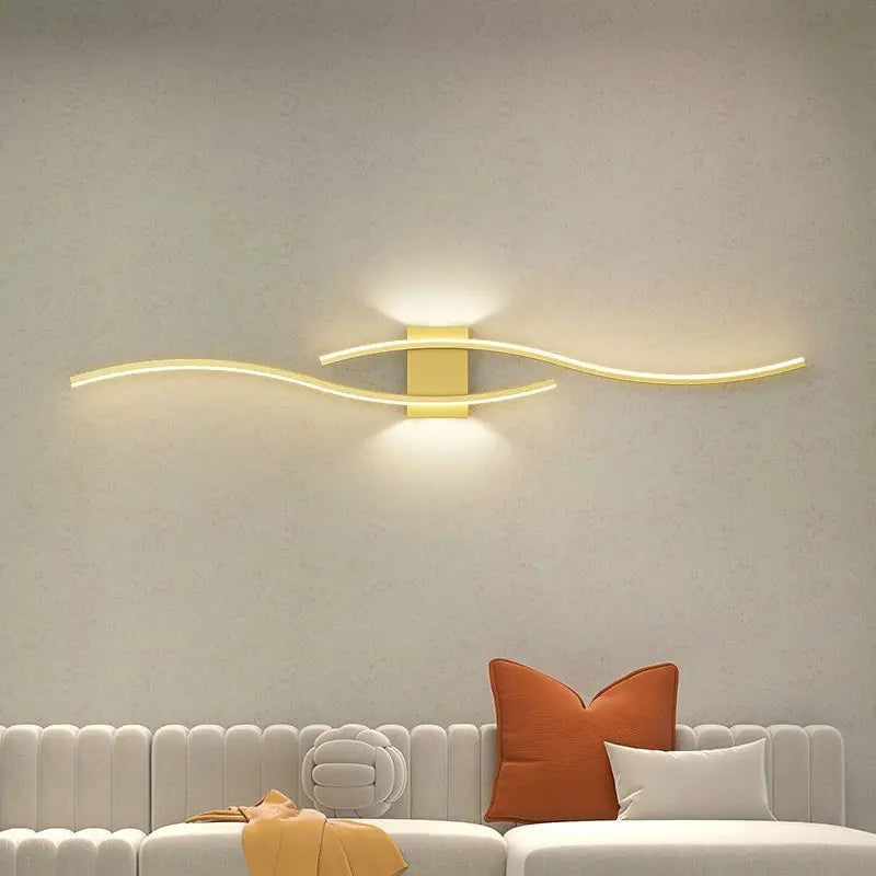 Moderne LED Wandleuchte – Wellenförmiges Design, Minimalistischer Stil | Brehn