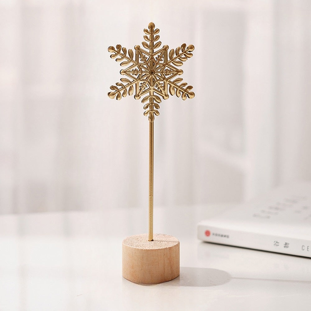 Brehn | Ginkgo-Blatt-Dekoration in minimalistischer Ausführung
