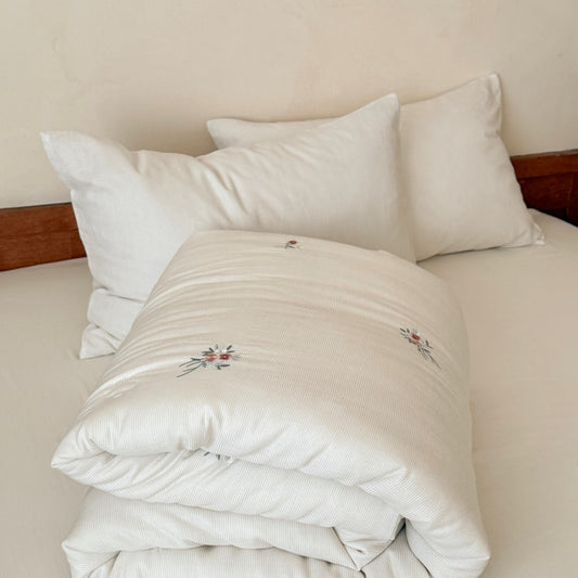 Baumwoll-Steppbett mit Sojafaser-Füllung, waschbar