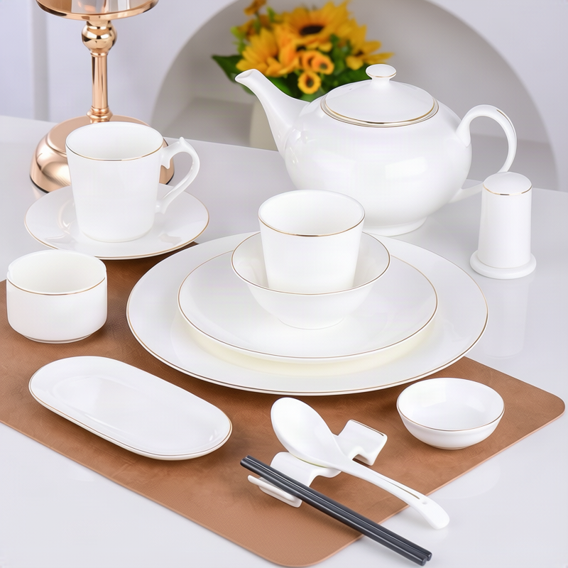Porzellangeschirr mit Goldrand, 25-teilig