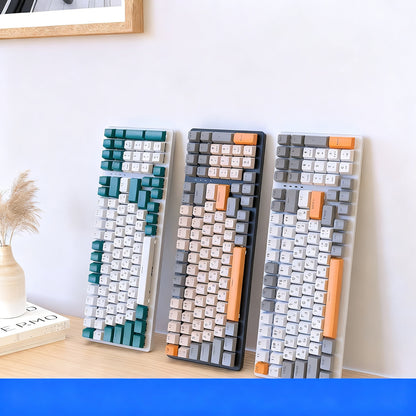 Mechanische Tastatur mit kyrillischem Layout