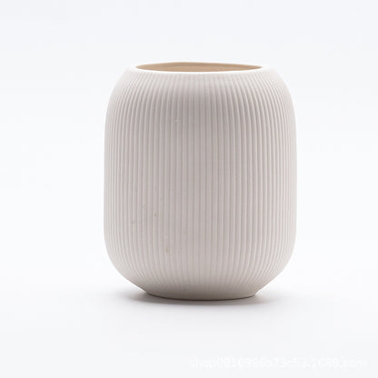 Keramikblumenvase mit Rillen, modern, Weiß