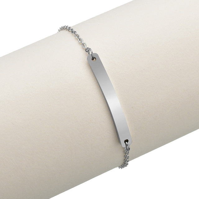 Edelstahlarmband mit geometrischem Design