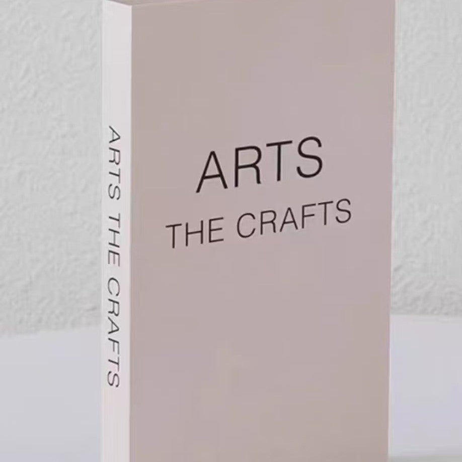 Dekoratives Kunstbuch, nordisch-minimalistisch