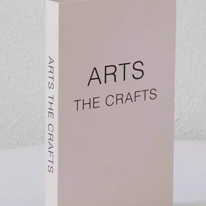 Dekoratives Kunstbuch, nordisch-minimalistisch