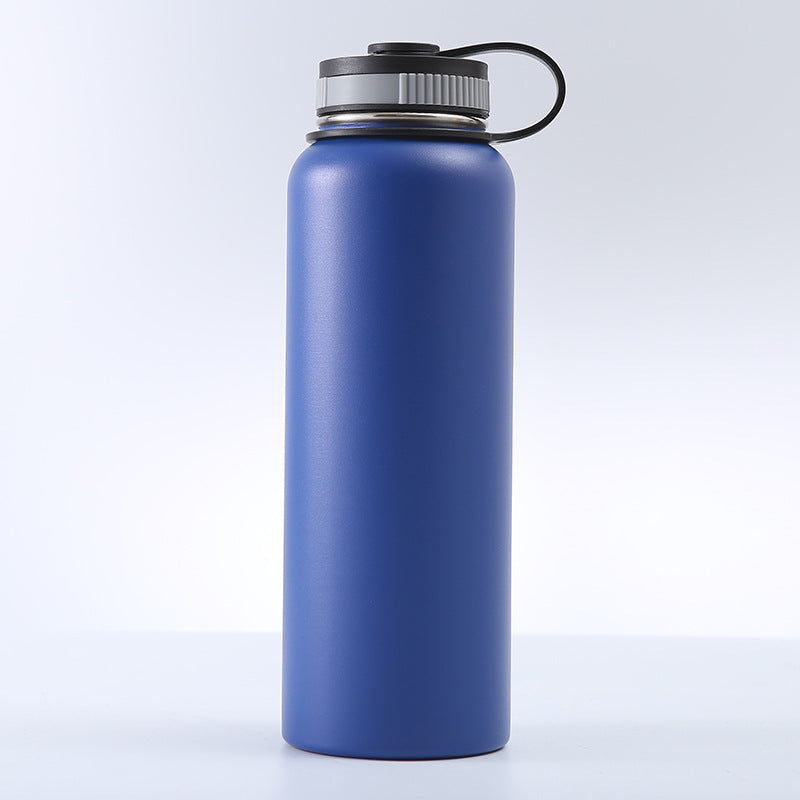 Isolierte Edelstahl-Trinkflasche mit Tragegriff