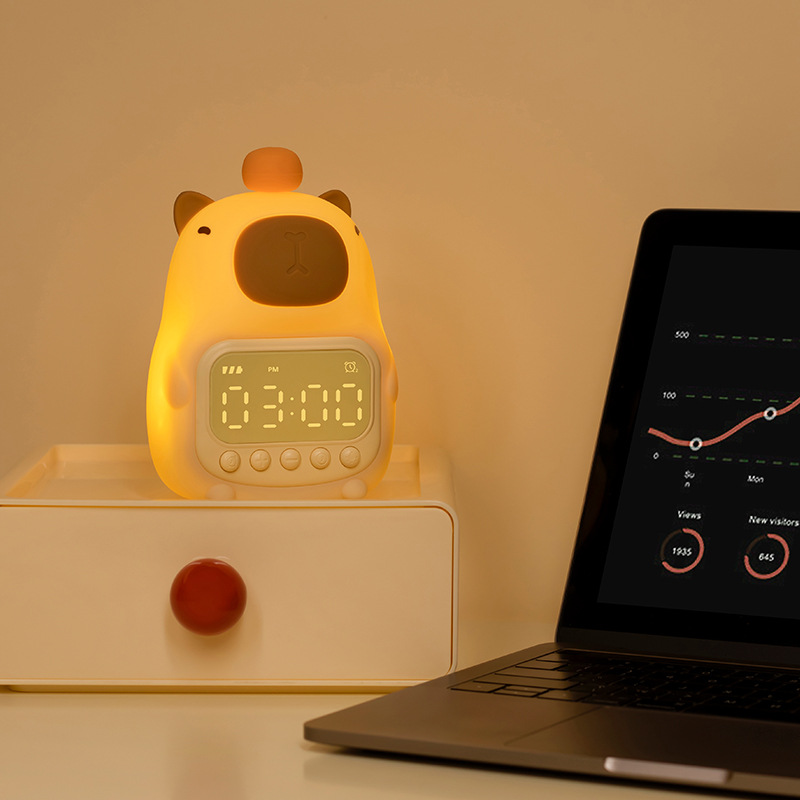 Niedliches Capybara Nachtlicht LED – Kinder Wecker & Nachtlampe für Schlafzimmer | Brehn