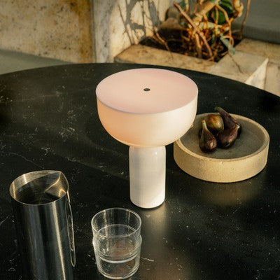 Pilzförmige Tischleuchte, Marmor, LED, Touchschalter