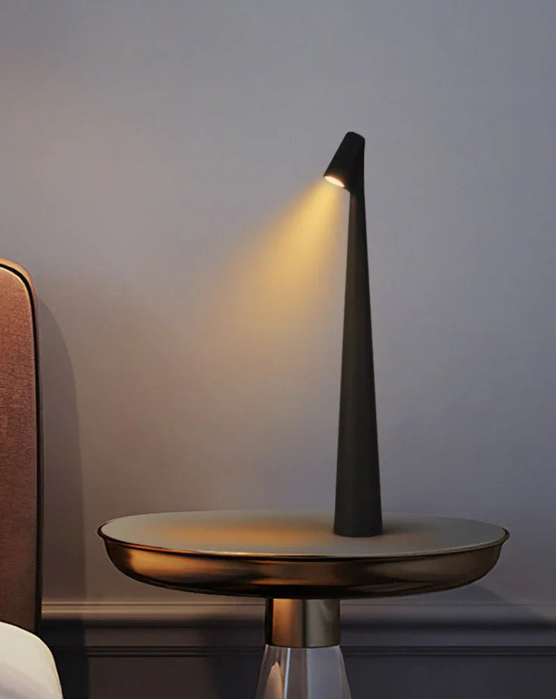 Brehn | Atmosphärische Kabellose Tischlampe - LunaLite