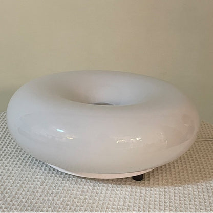 Donut-Wand- und Tischleuchte mit Touchdimmer
