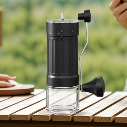 Handkaffeemühle mit CNC-Mahlwerk und Bürste