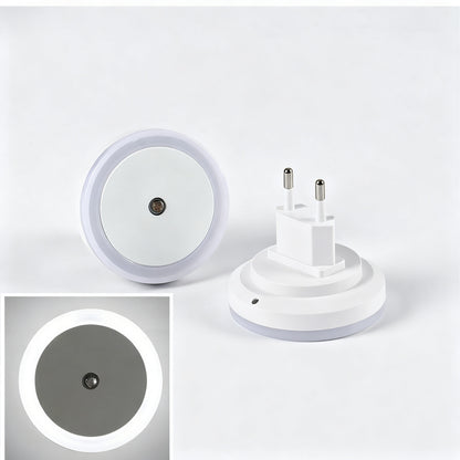 Steckdosen-Nachtlicht mit Lichtsensor, LED