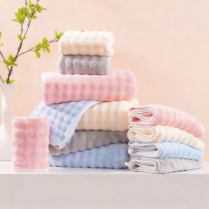 Badetuch und Handtuch aus Korallenfleece