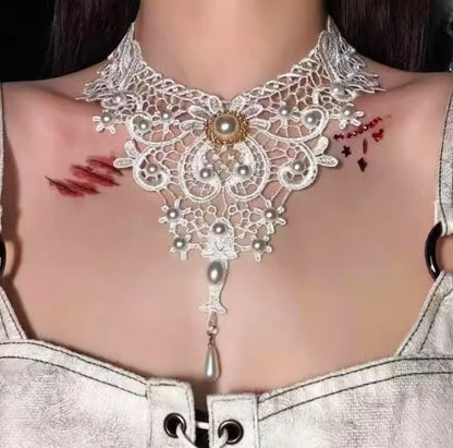 Choker-Halskette aus Stoff, schwarz, rot oder weiß
