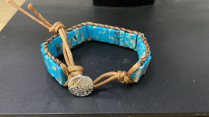 Wickelarmband aus Natursteinen