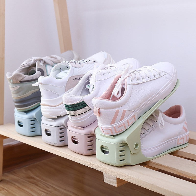 Klappbarer Schuhständer aus Kunststoff
