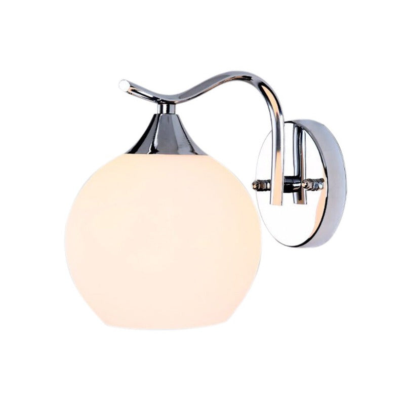 Moderne runde Wandlampe mit Glasglobus – Elegante Wandmontage für Schlafzimmer und Wohnzimmer | Brehn