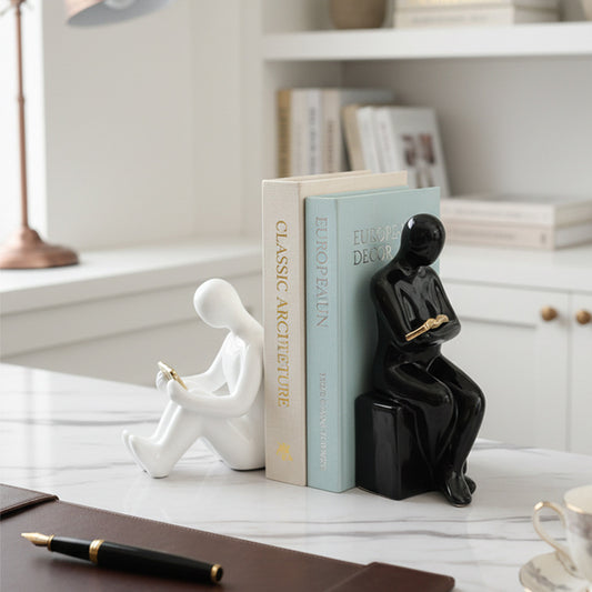 Buchstütze Keramik, Lesende Figur, Nordisch