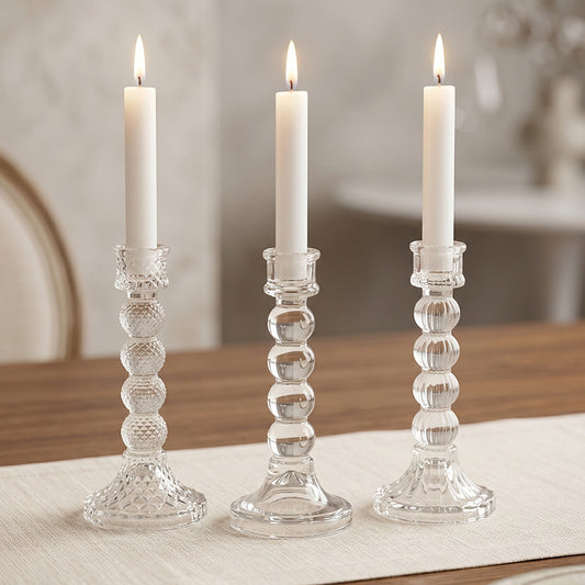 Glaskerzenhalter in nordischem Design