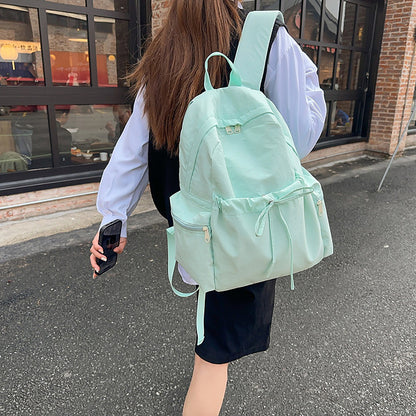 Leichter Rucksack aus Nylon, 20–35 L