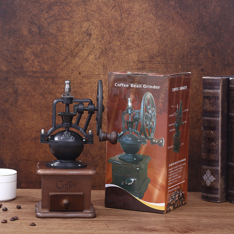 Handkurbel-Kaffeemühle im Retro-Stil