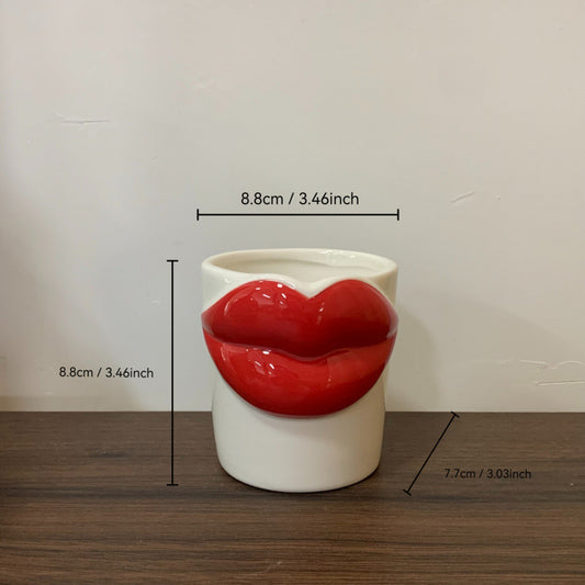 Keramik-Becher mit Lippen-Design, 201–300 ml