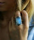 Ring mit Mondstein-Verzierung