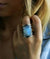 Ring mit Mondstein-Verzierung