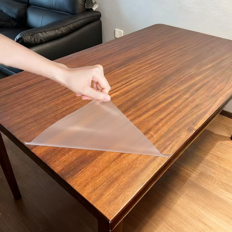 Transparente Schutzfolie für Tische und Möbel
